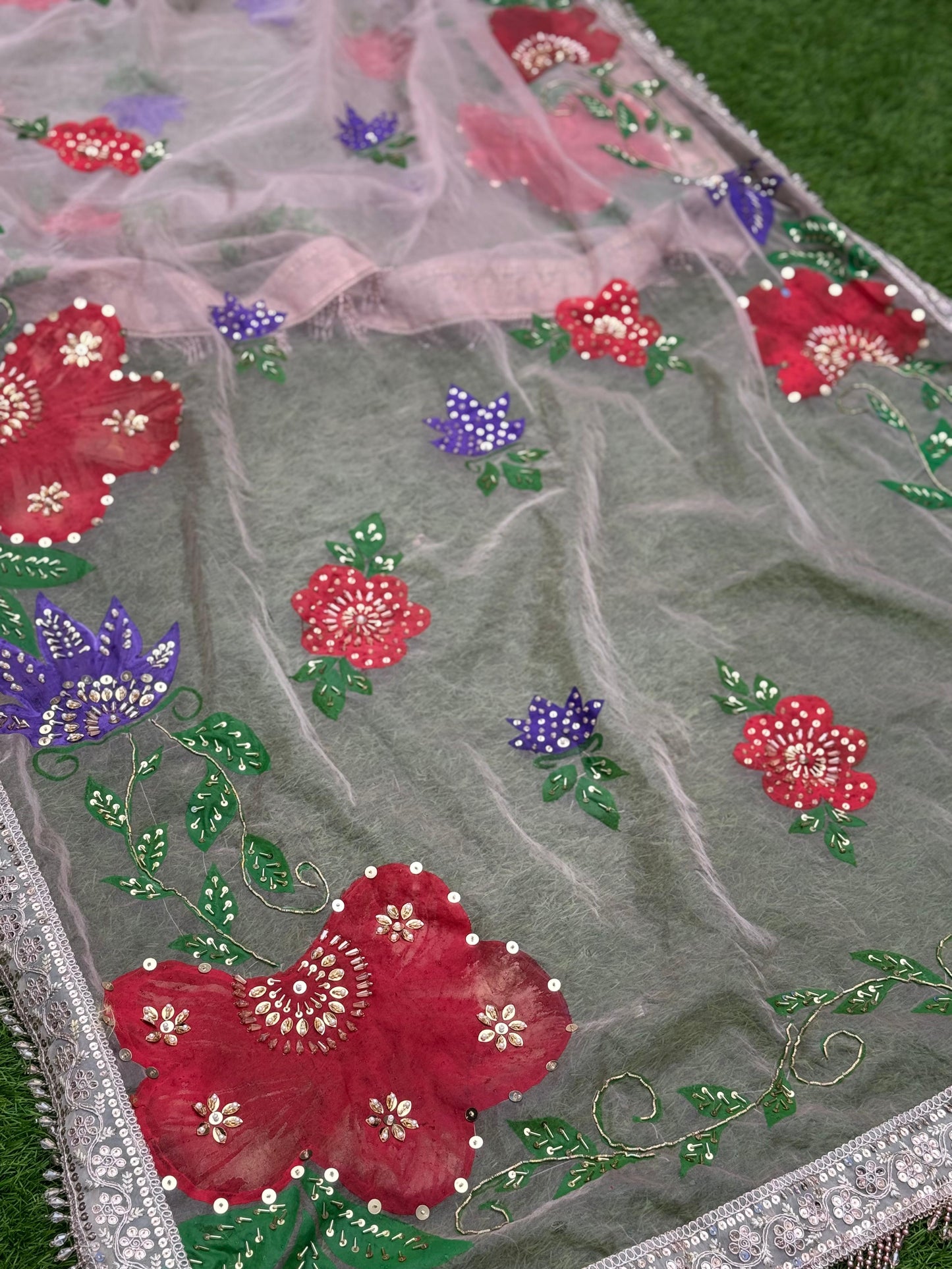 Mehfil e Rang |  Nikkah Dupatta | kalamnkora.com