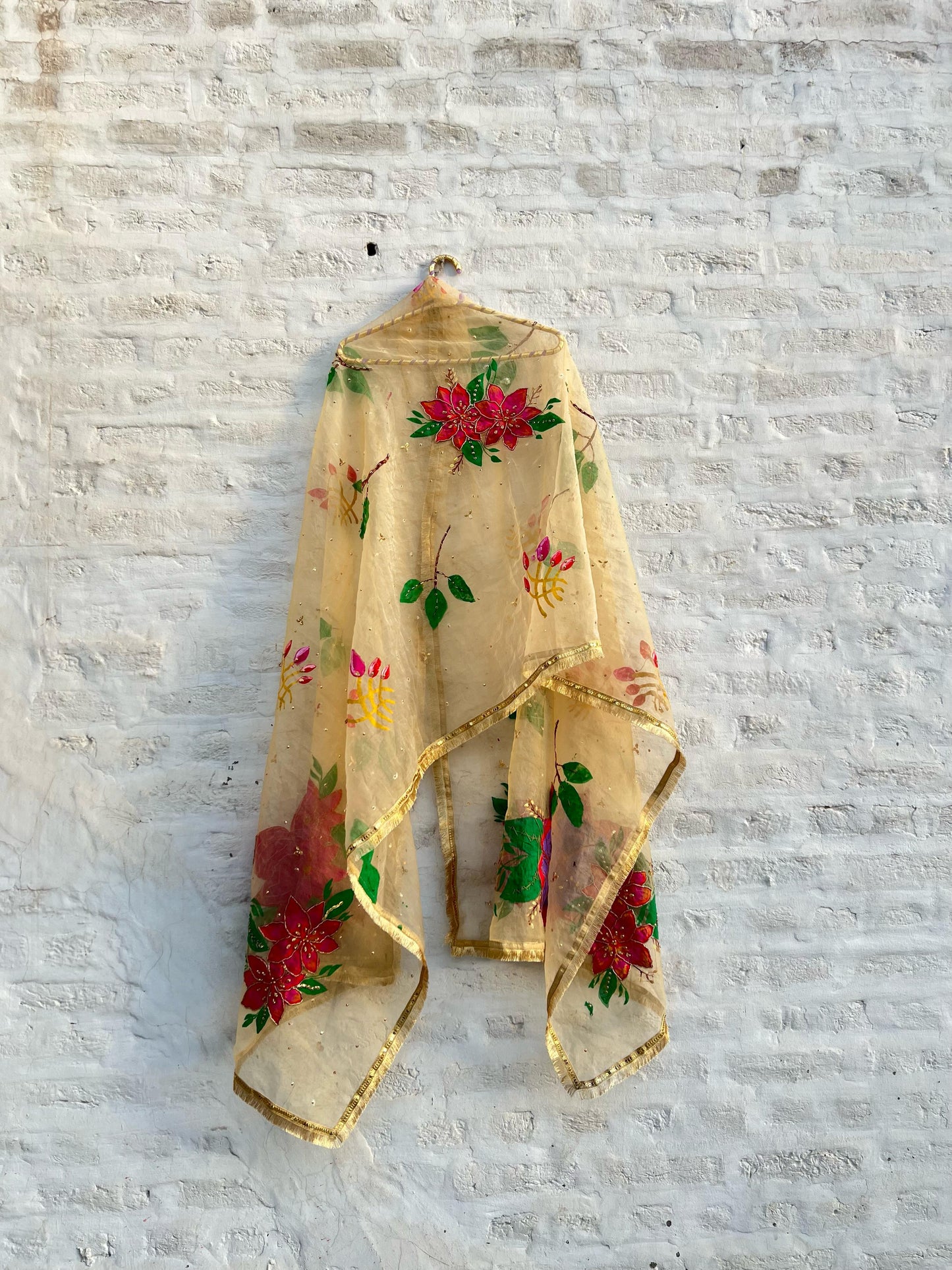 Gulnar | embellished dupatta| Kalamnkora.com